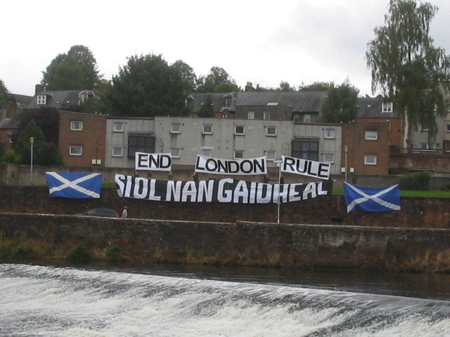 End London Rule banner, Dumfries